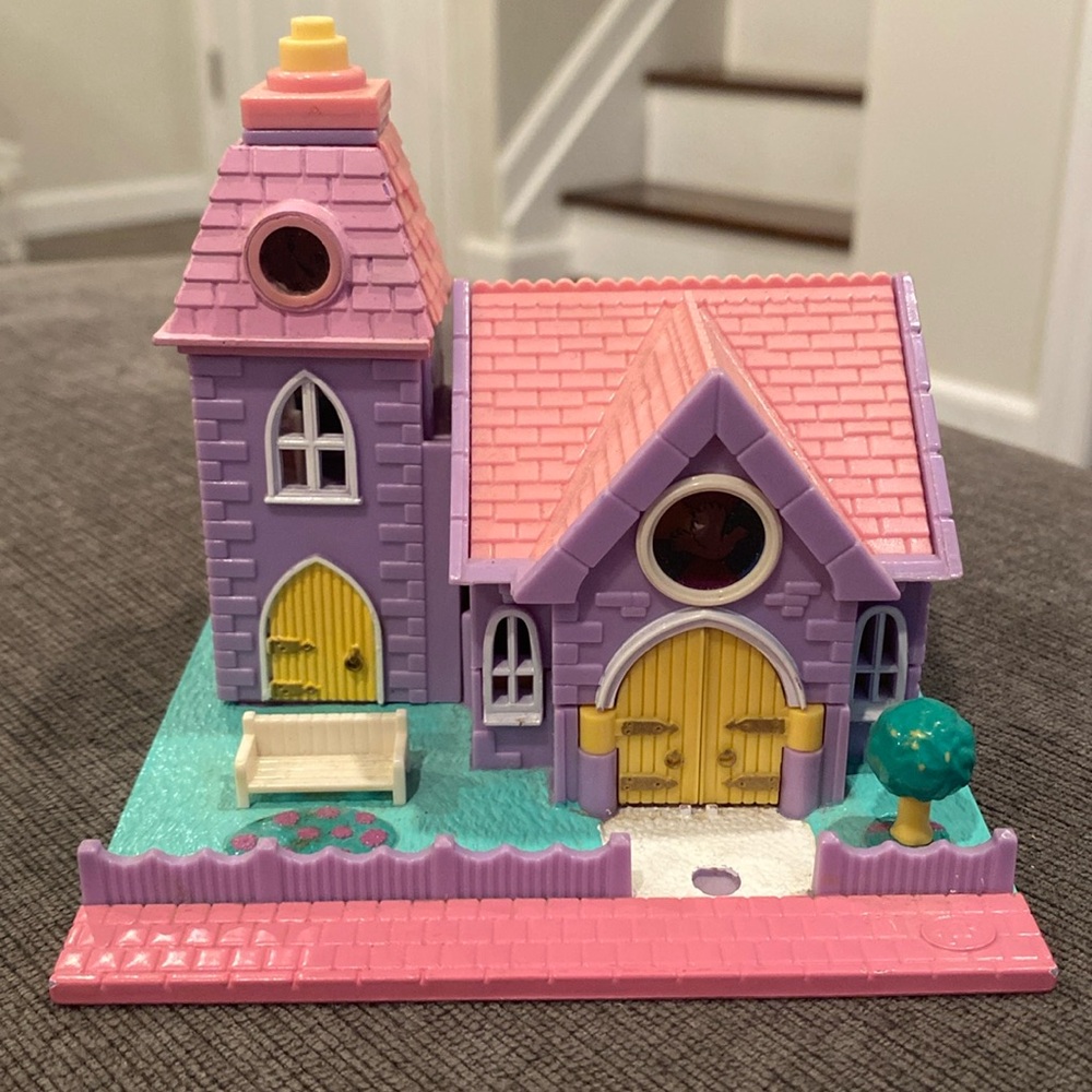 Vintage 1993 Polly Pocket Wedding Chapel Playset  kids girls dolls doll toy toys